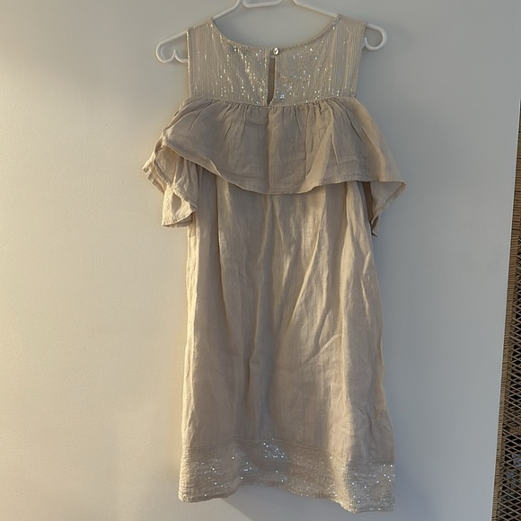 Beautiful beige sheath dress with sequins. - Picture 4 of 5